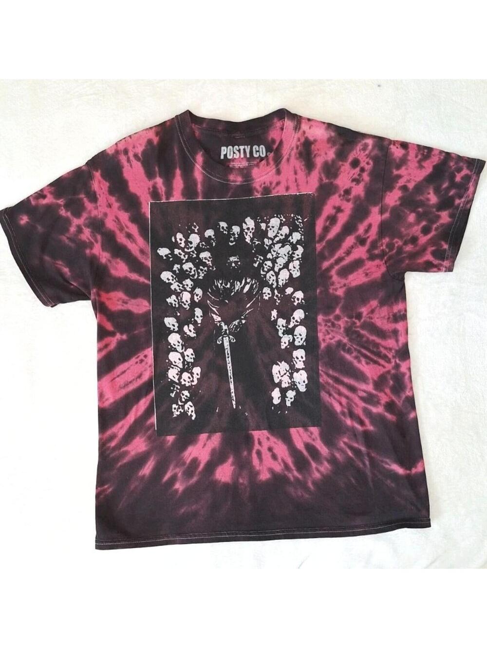 Post Malone Runaway Tour 2019 Shirt L VIBRANT Red Tie Dye Skulls Dagger EUC